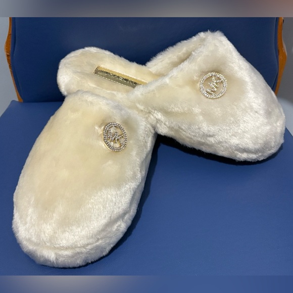 NWOT Michael Kors women's ivory/gold faux fur acrylic closed toe bling slippers - Picture 1 of 11